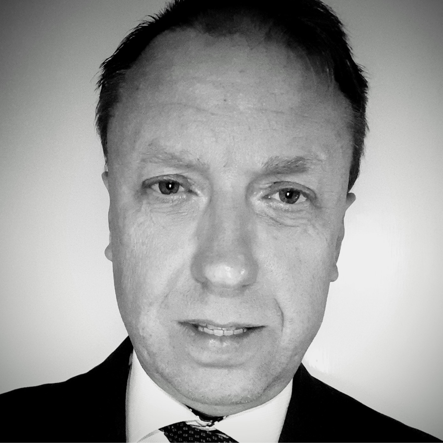 Dr. Keith Nicklas Gustafsson